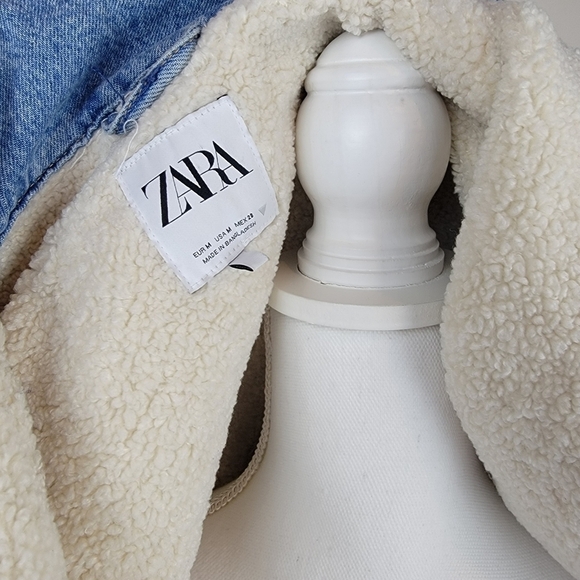 Zara Oversized Denim Jacket Sherpa Lined Size Medium - Picture 9 of 9